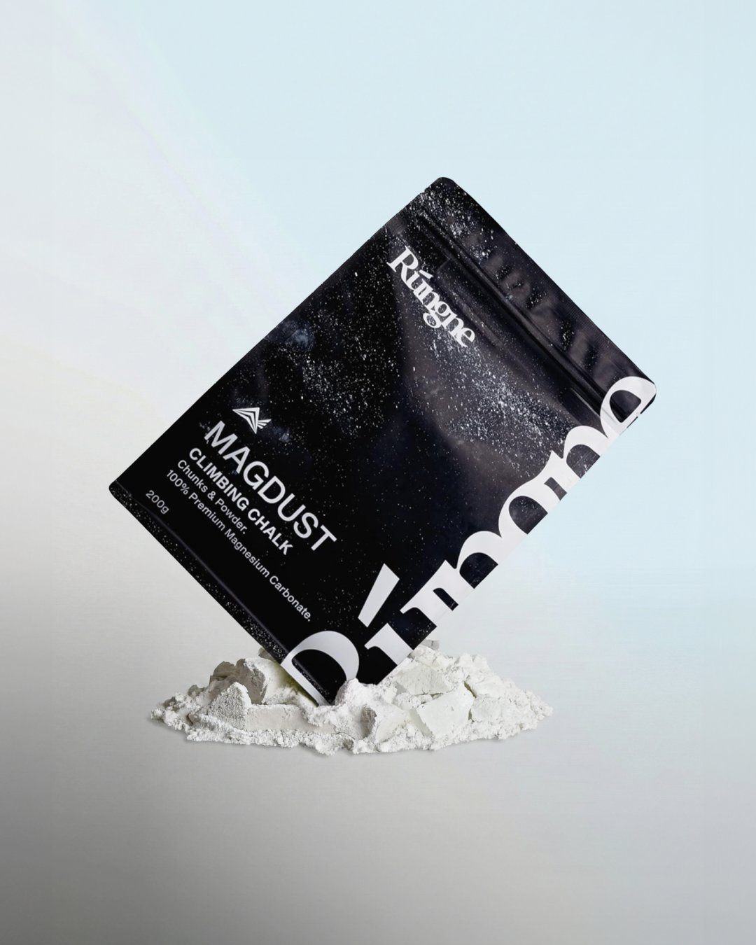 Magdust Chalk — packshot, dark ground — 3147