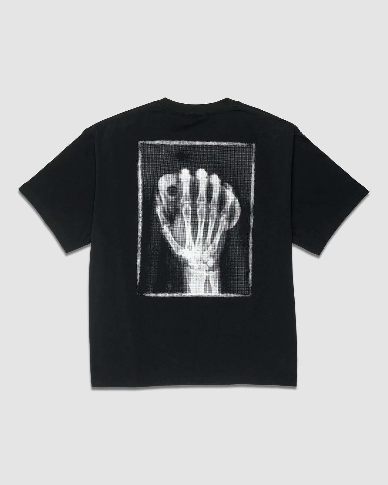 rungne_packshot_x-ray-tee_001