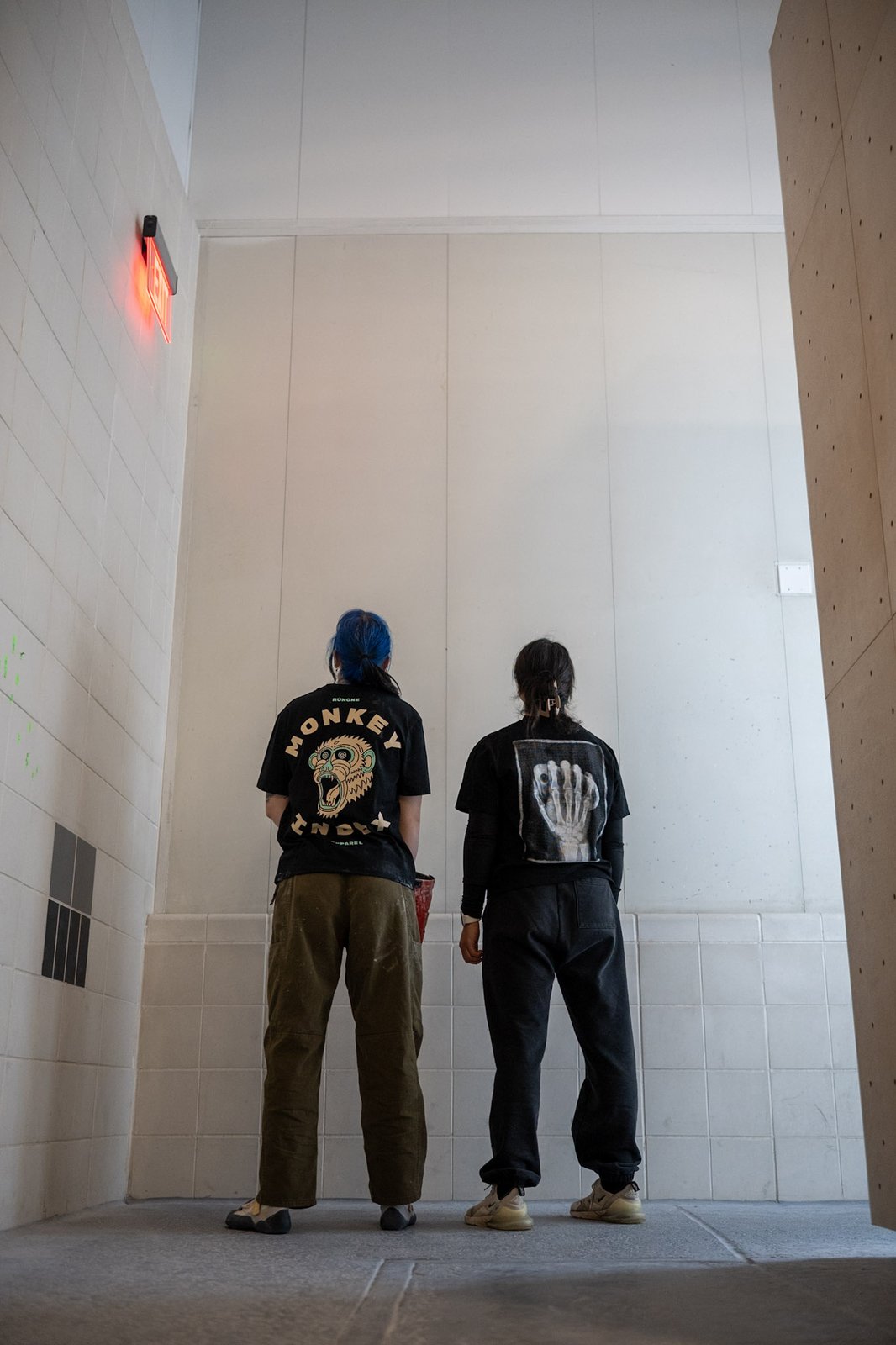 rungne_lifestyle_monkey-index-tee-regular-fit--beast-mode-chalk-bucket--x-ray-tee_005