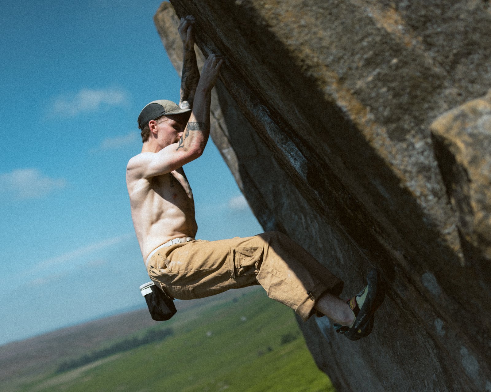 RÚNGNE-LIFESTYLE_THE-PEAK-DISTRICT
