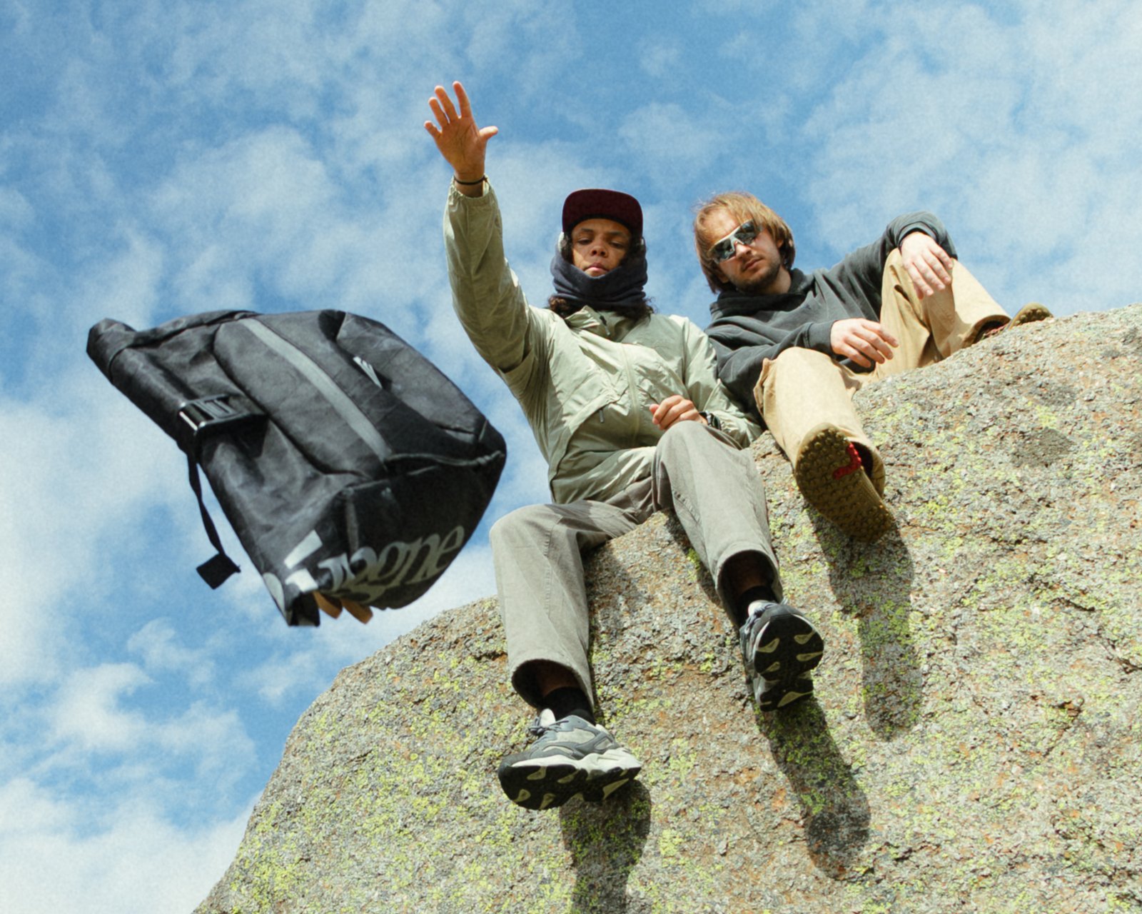 rungne_lifestyle_flow-jacket--highballer-utility-soft-stretch--project-hoodie_007