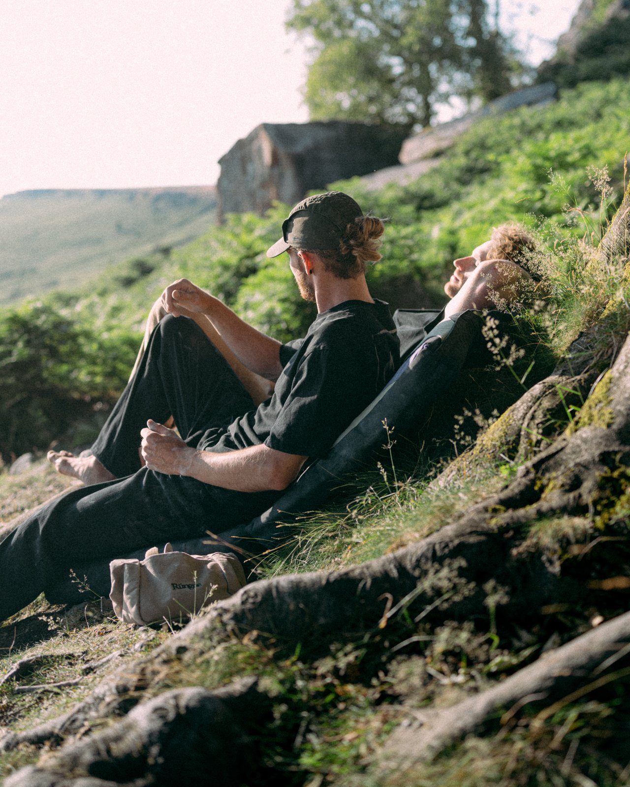 RÚNGNE-LIFESTYLE_THE-PEAK-DISTRICT