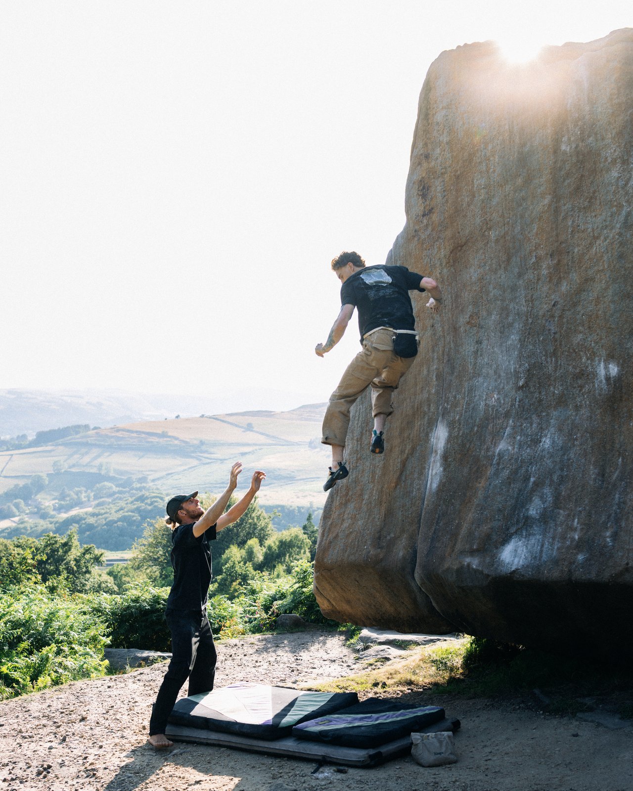 RÚNGNE-LIFESTYLE_THE-PEAK-DISTRICT