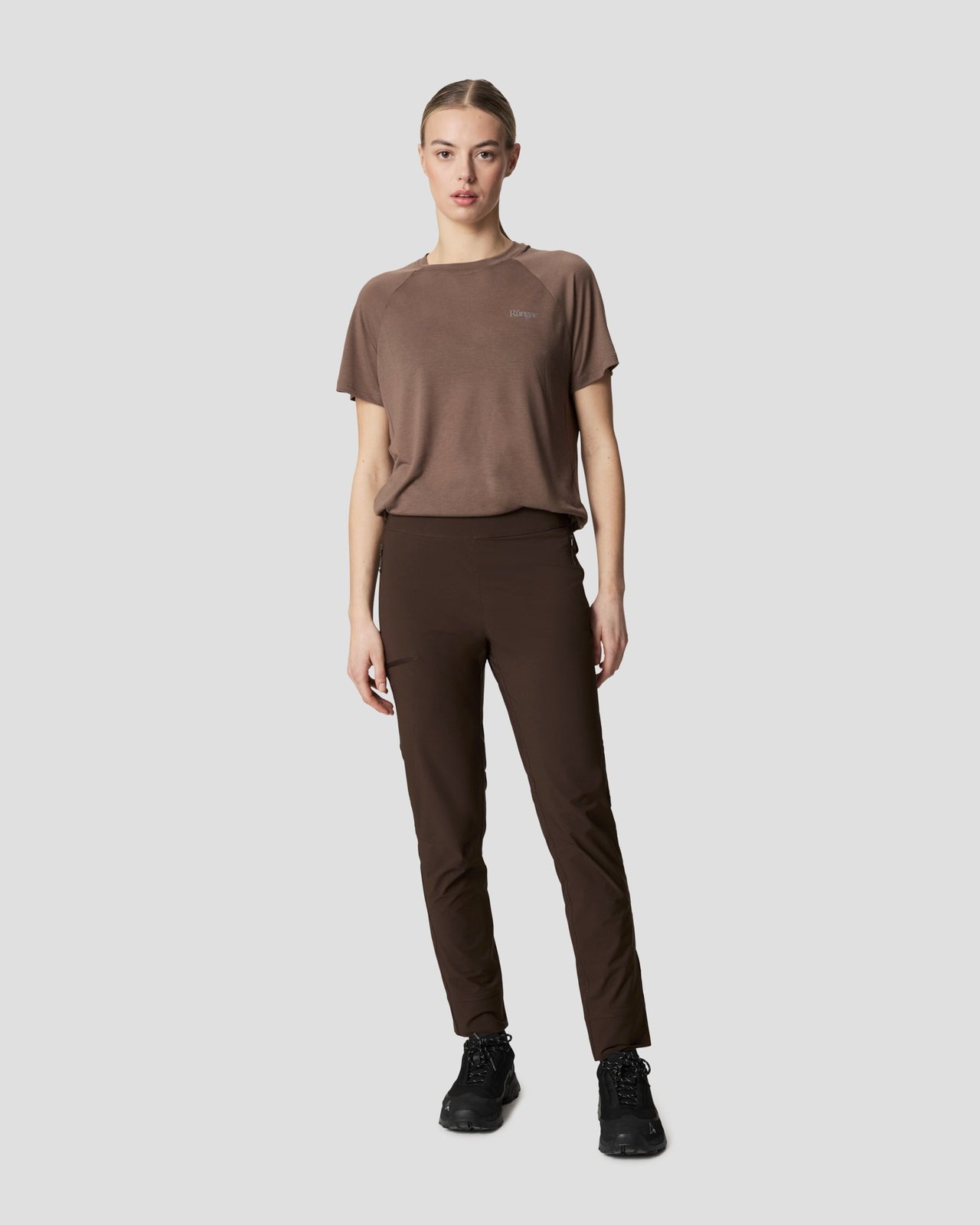 rungne_modelshot_womens-sloper-tee_pos09_bungee-cord