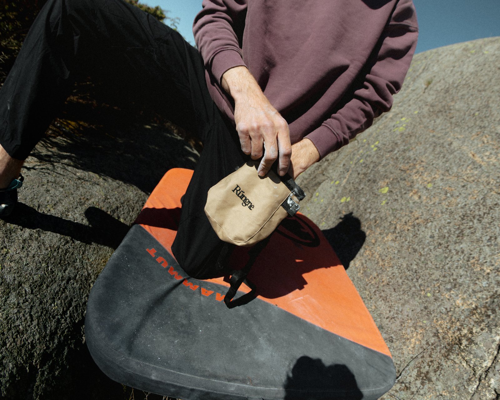 rungne_lifestyle_harness-wideleg-pants--craft-chalk-bag--project-hoodie_001