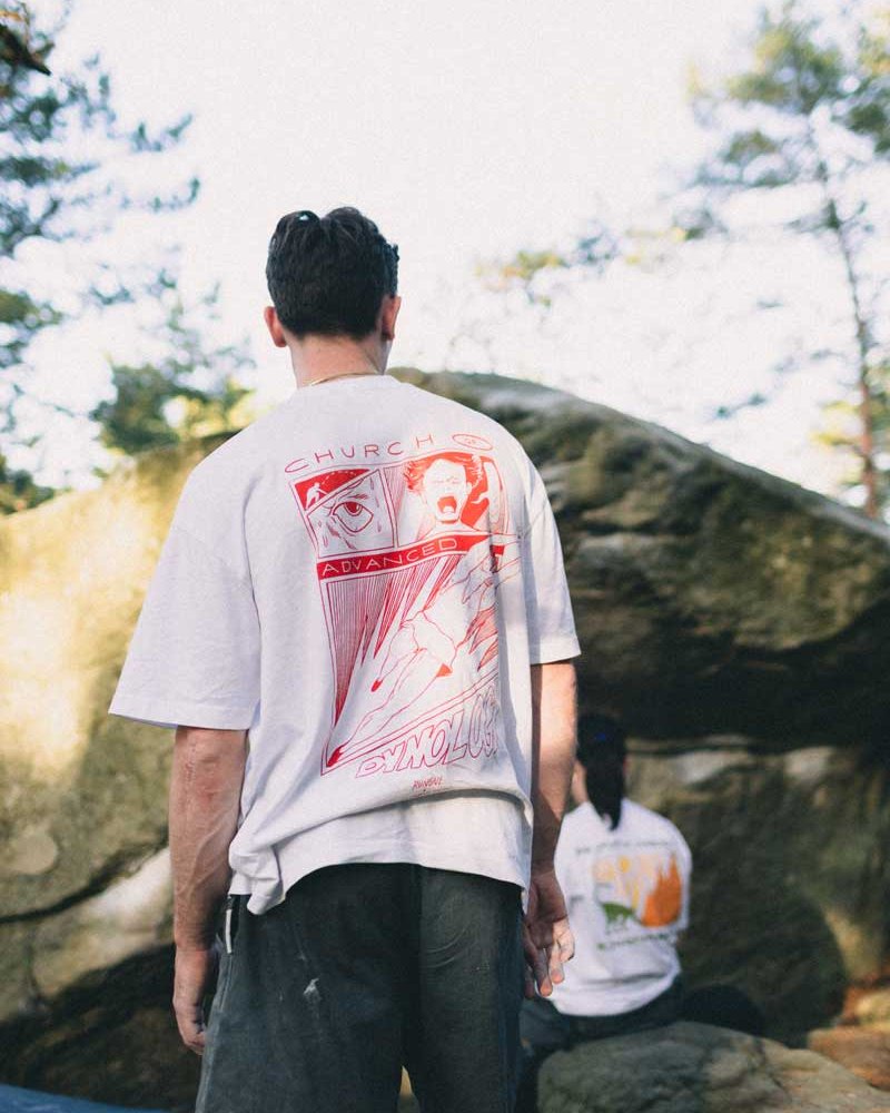 rungne_modelshot_dynology-tee_pos02_white