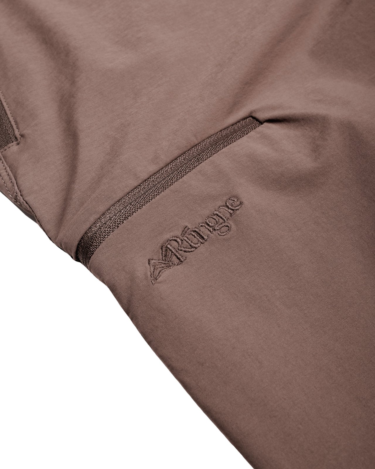 rungne_packshot_harness-womens-pants_001