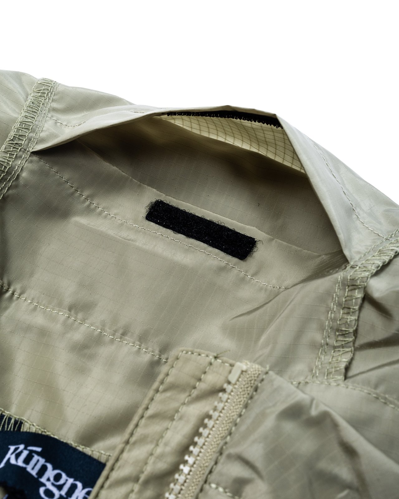 rungne_packshot_flow-jacket_012
