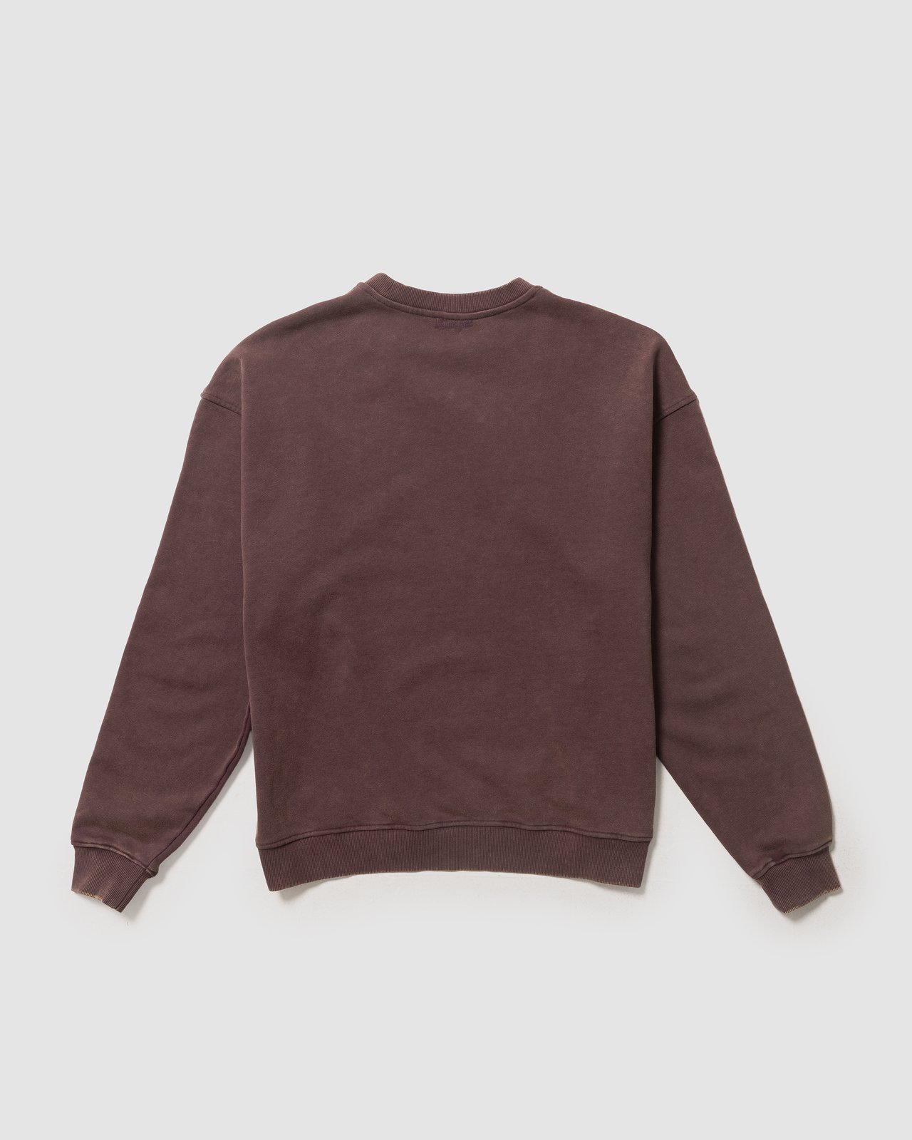 rungne_packshot_project-crewneck_002
