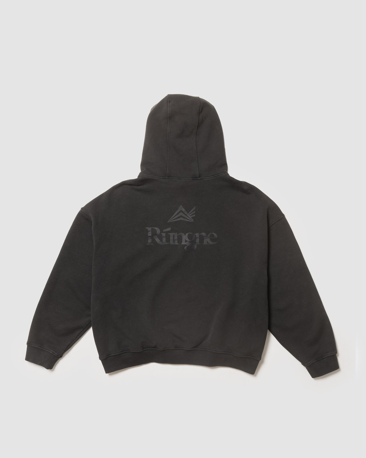 rungne_packshot_project-hoodie_002