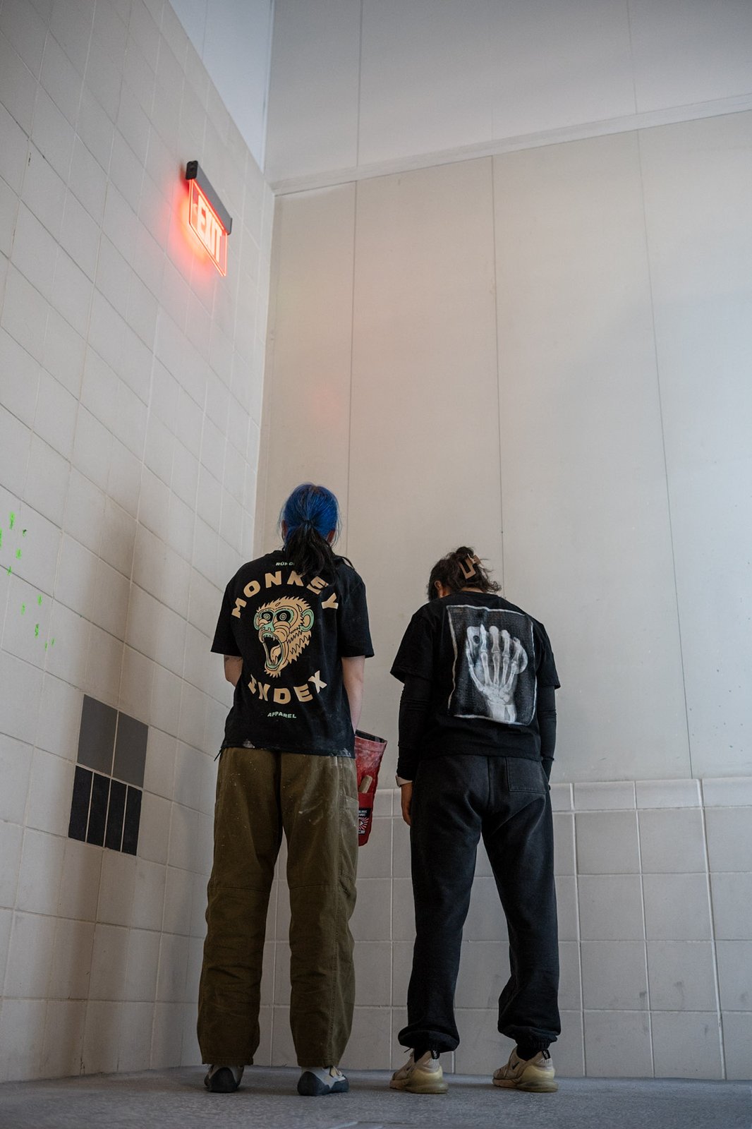 rungne_lifestyle_monkey-index-tee-regular-fit--beast-mode-chalk-bucket--x-ray-tee_014
