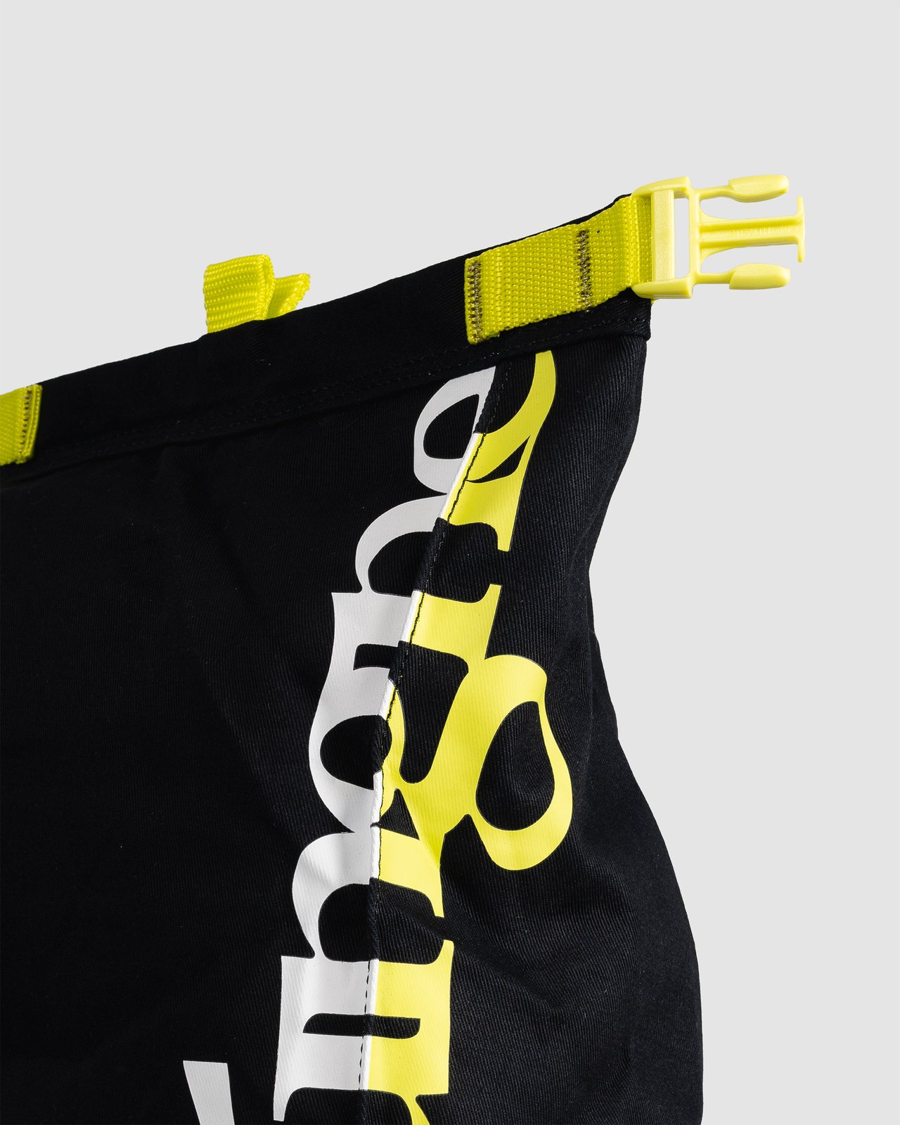 RÚNGNE_PACKSHOT_WHEELER-BUCKET_001