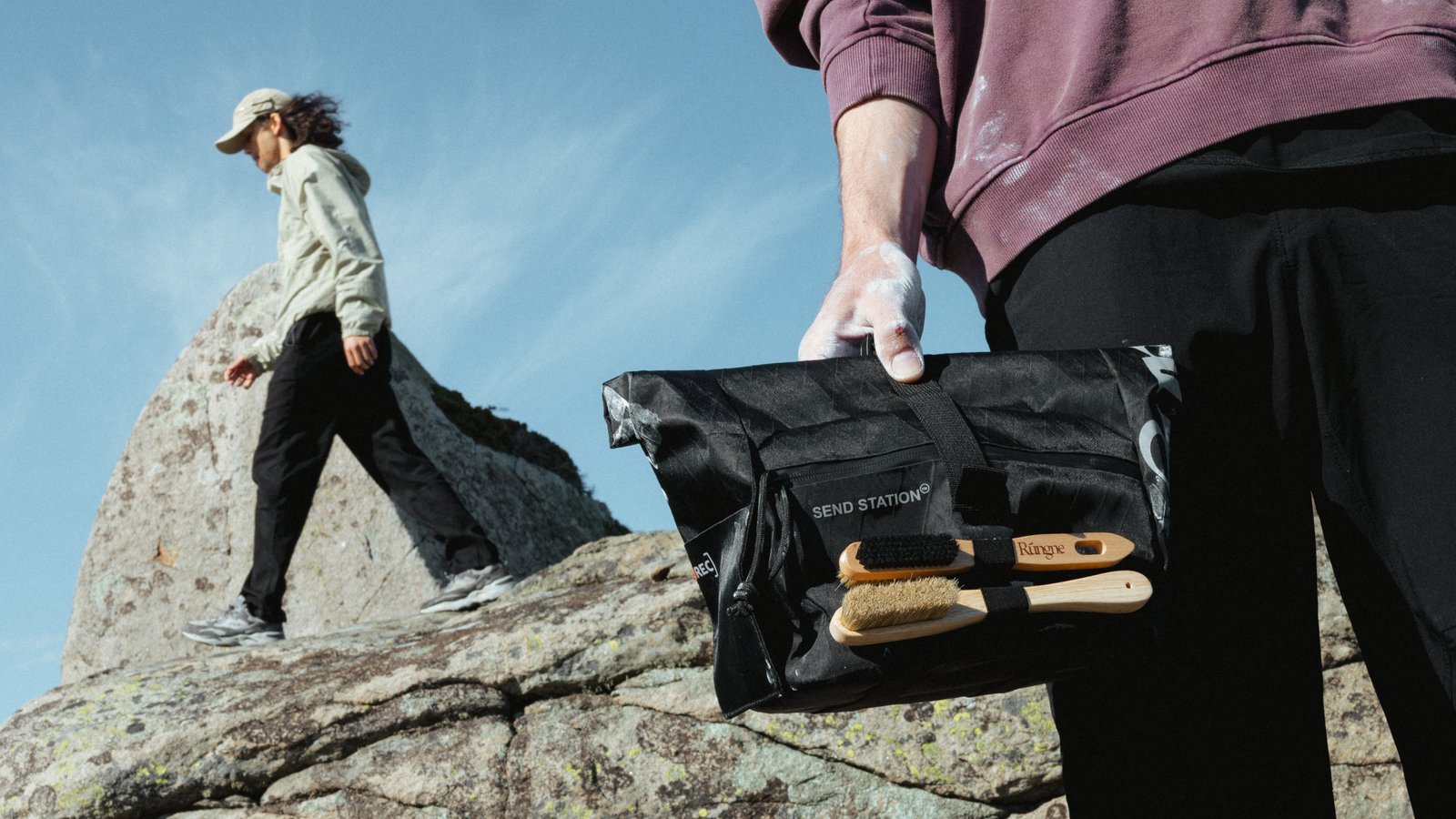 rungne_lifestyle_flow-jacket--boaring-chalk-brush--double-boaring-chalk-brush