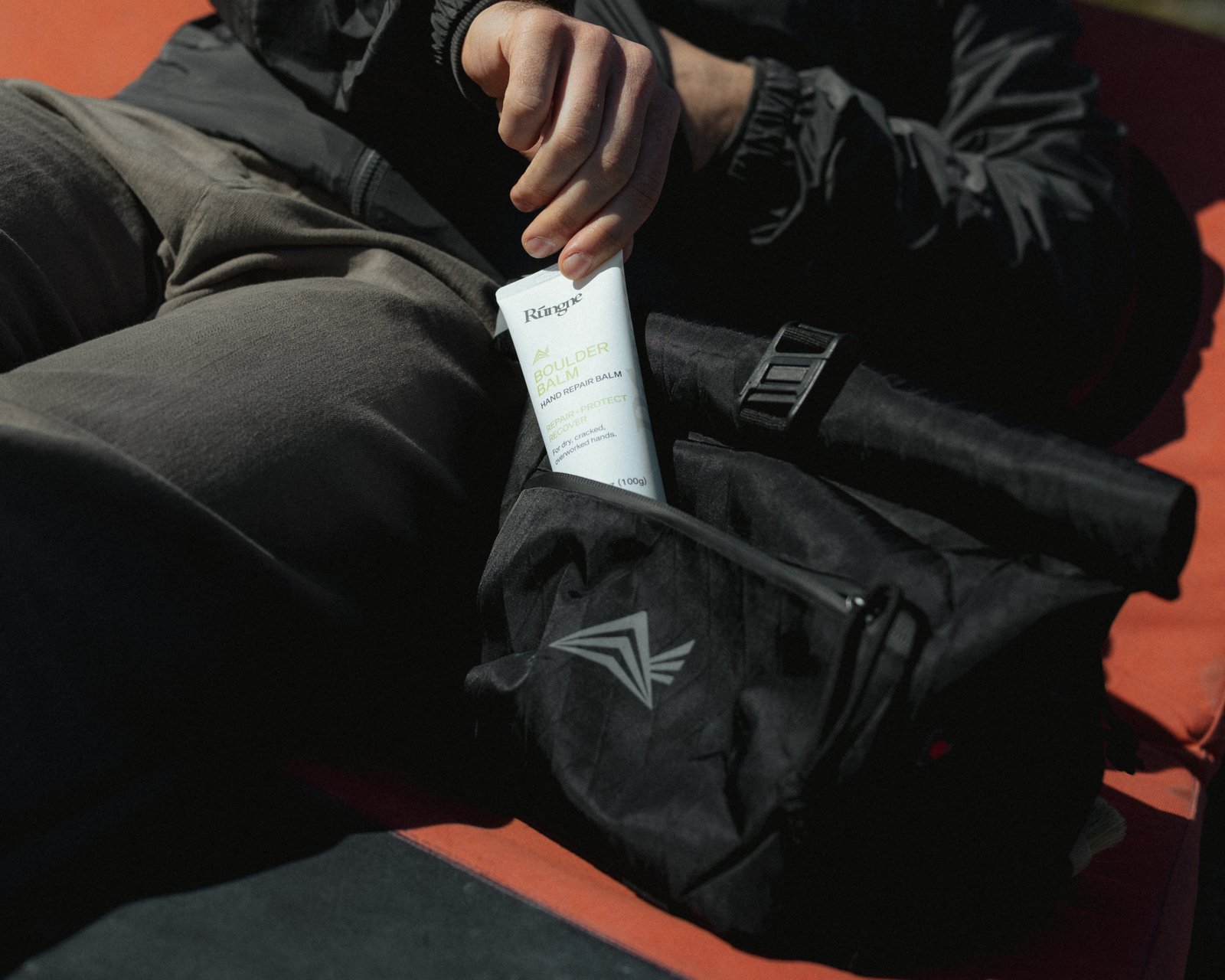 rungne_lifestyle_send-station-bucket--boulder-balm