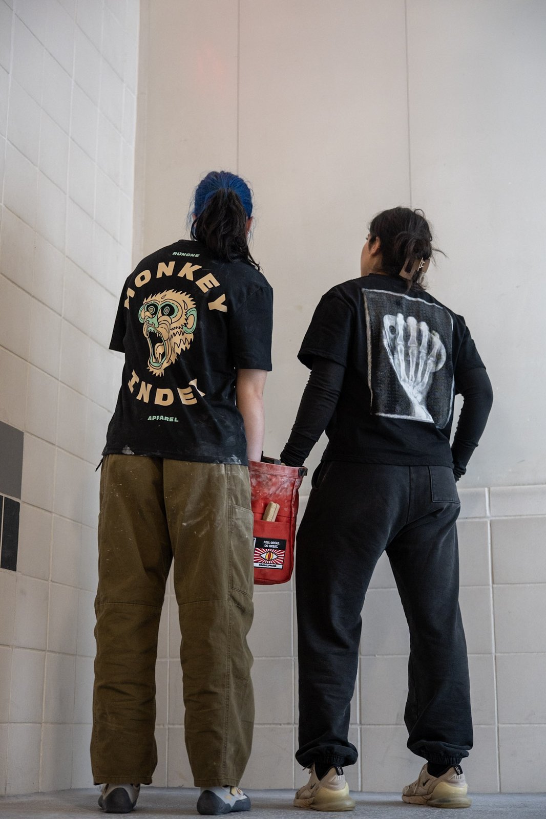 rungne_lifestyle_monkey-index-tee-regular-fit--beast-mode-chalk-bucket--x-ray-tee_010