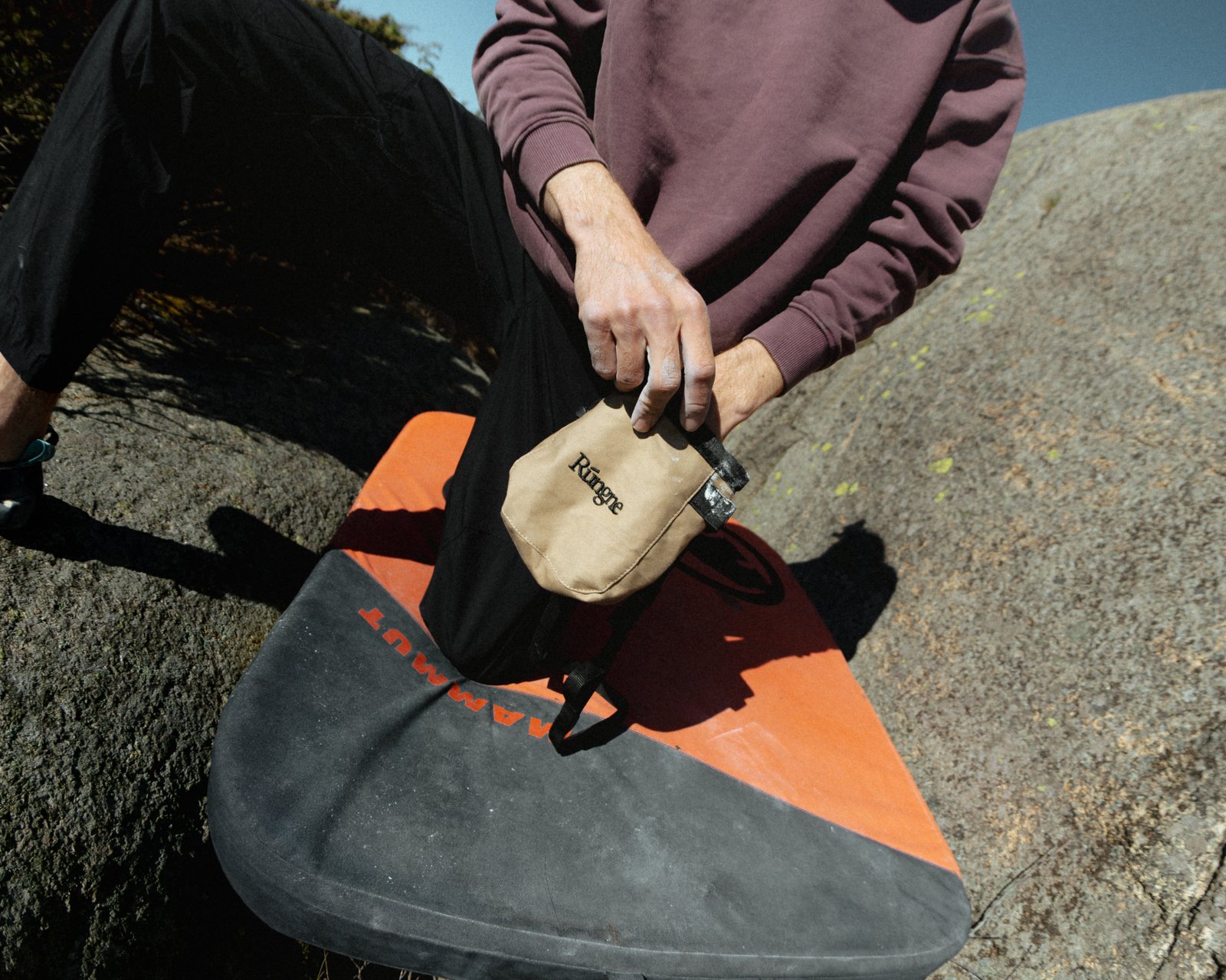rungne_lifestyle_harness-wideleg-pants--craft-chalk-bag--project-hoodie_002