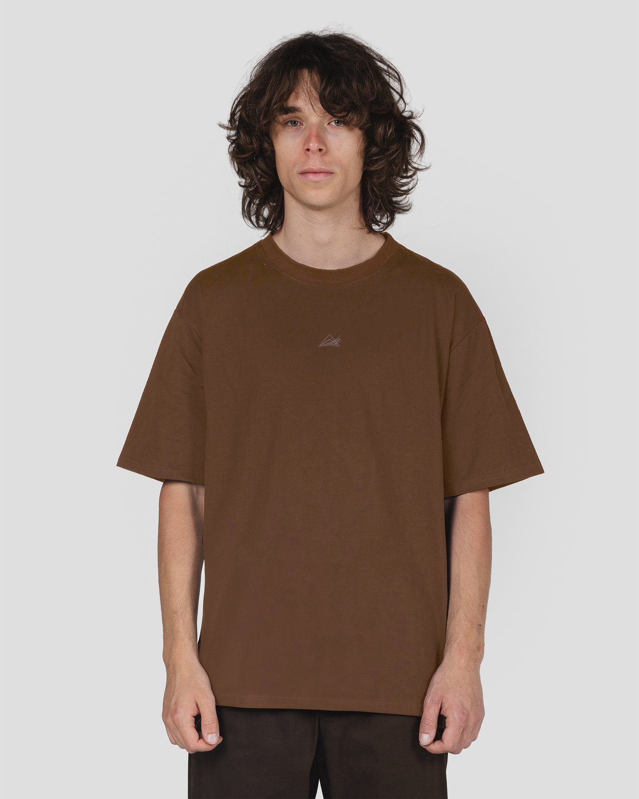 rungne_packshot_slab-tee-mark_002