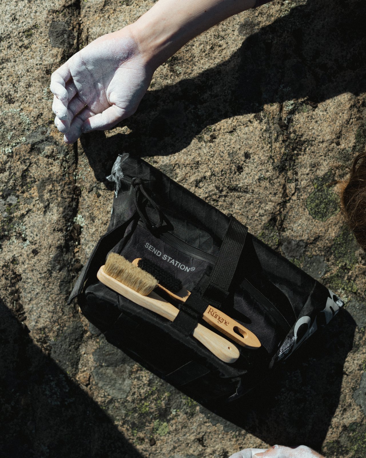 rungne_lifestyle_magdust-chalk--boaring-chalk-brush--double-boaring-chalk-brush_001