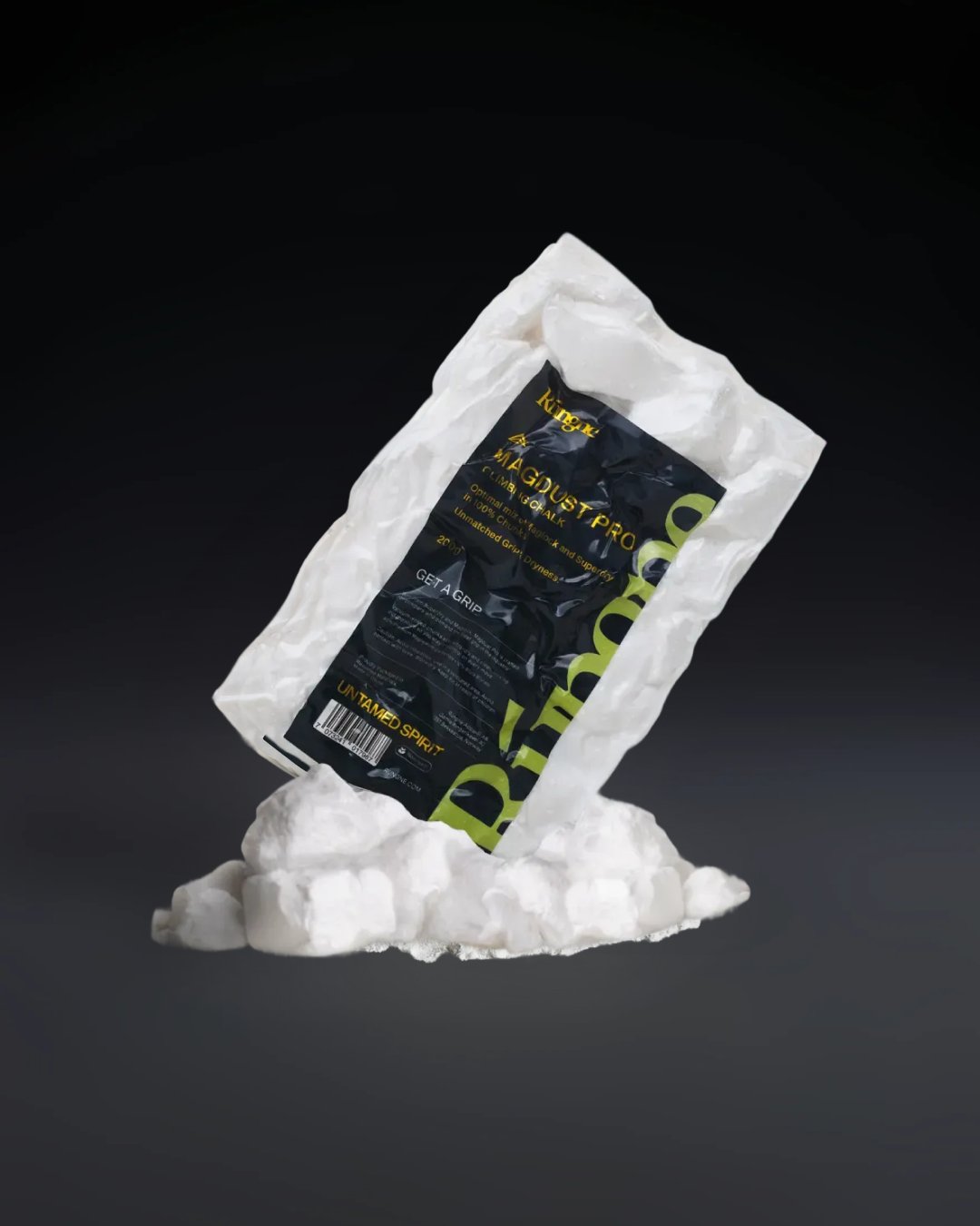 Magdust Pro — packshot, light ground — 3143