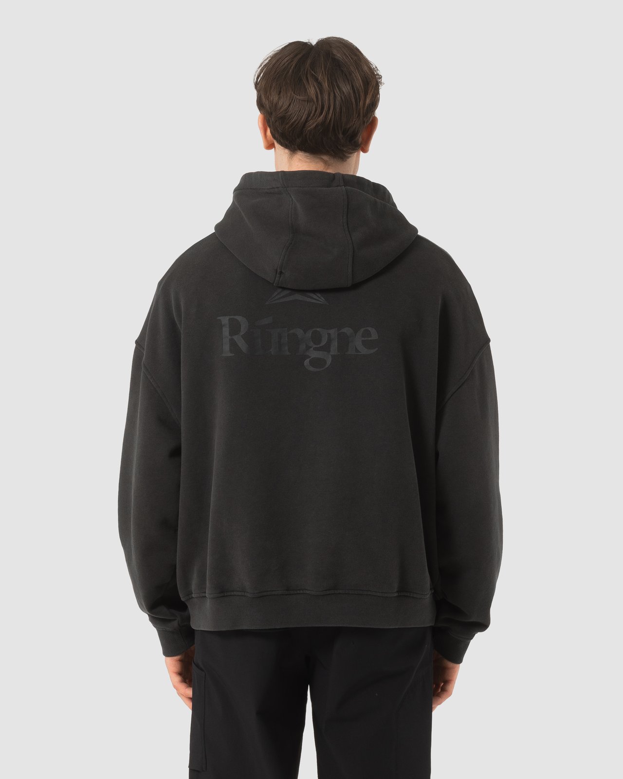 rungne_packshot_project-hoodie_008
