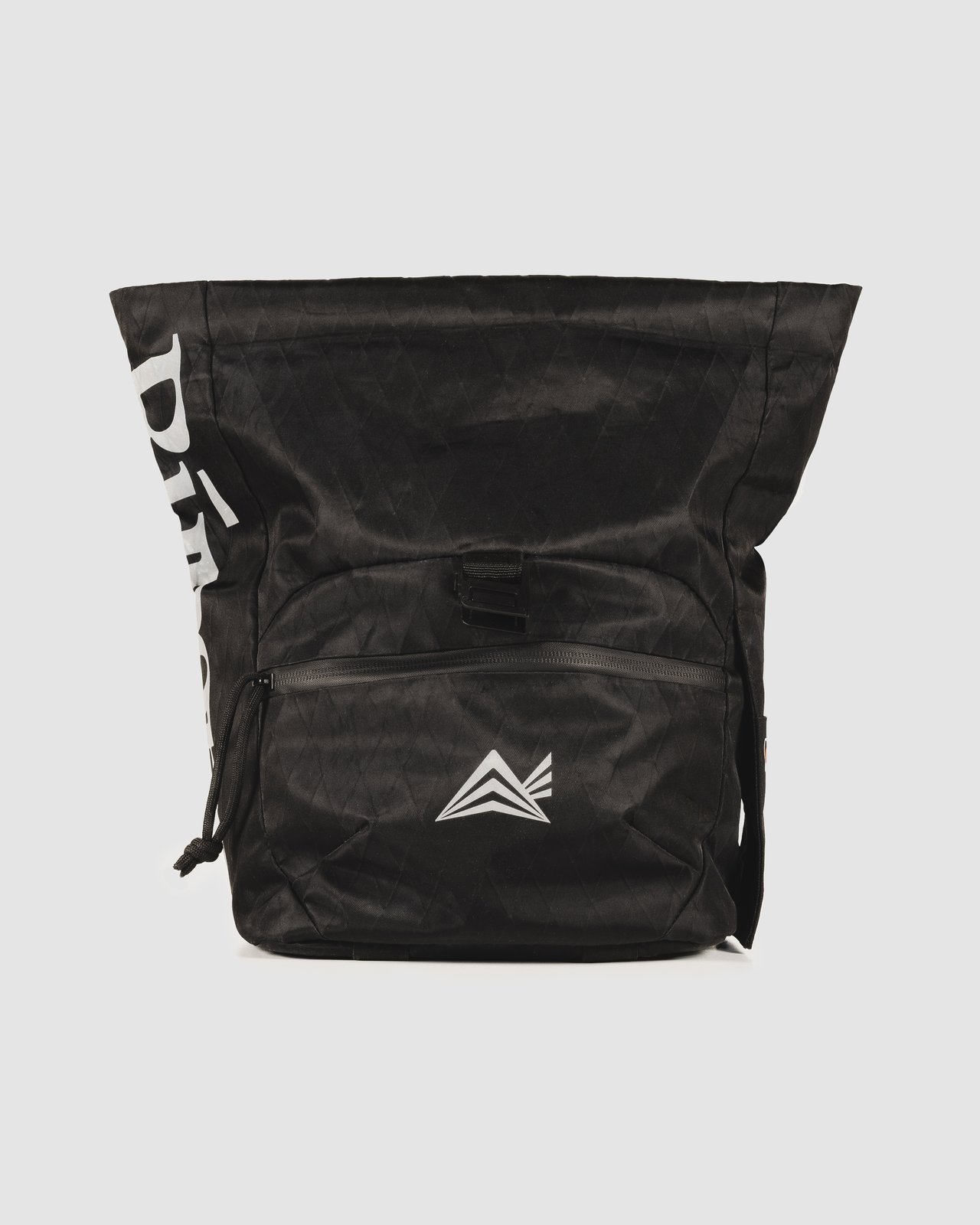 PACKSHOT_SEND-STATION