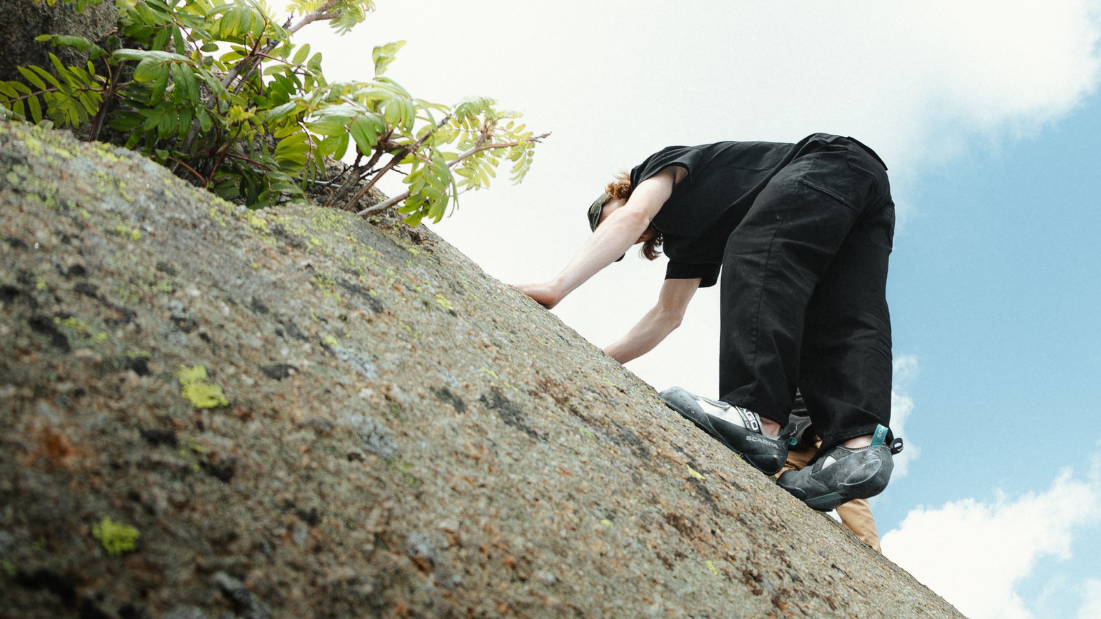 rungne_lifestyle_open-project-tee--highballer-utility-soft-stretch_004