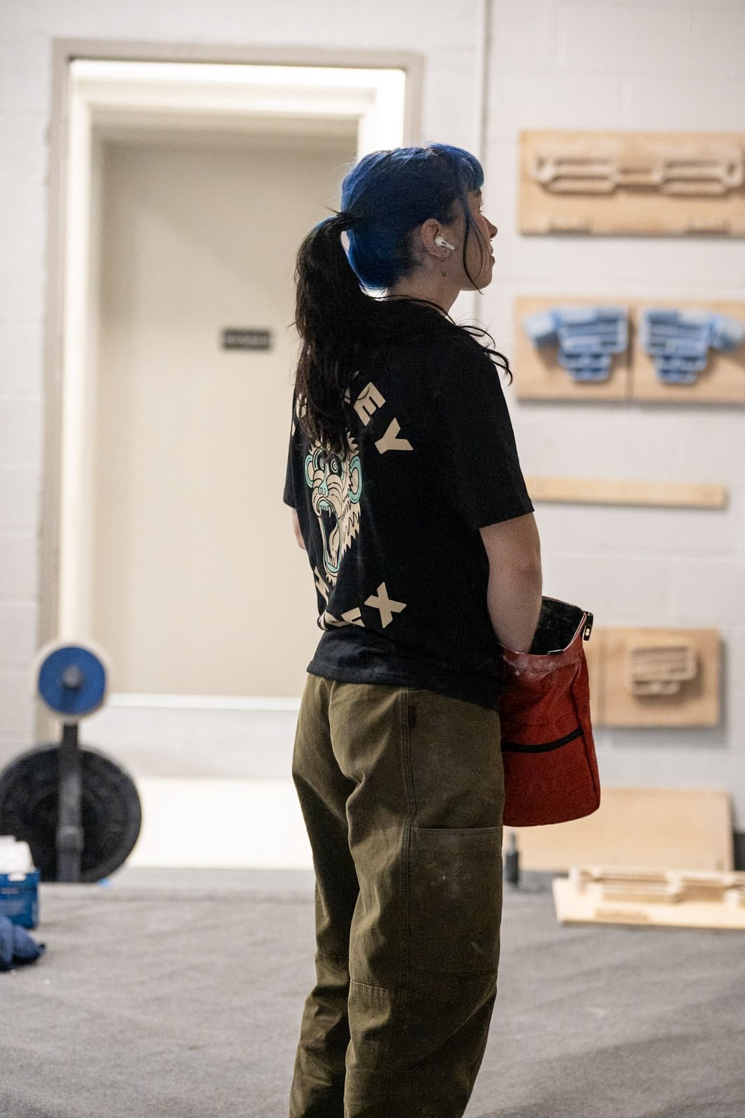 rungne_lifestyle_monkey-index-tee-regular-fit--beast-mode-chalk-bucket_001